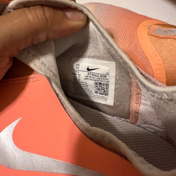 Nike Flex Runner US 7Y/8.5. - Picture 11 of 11